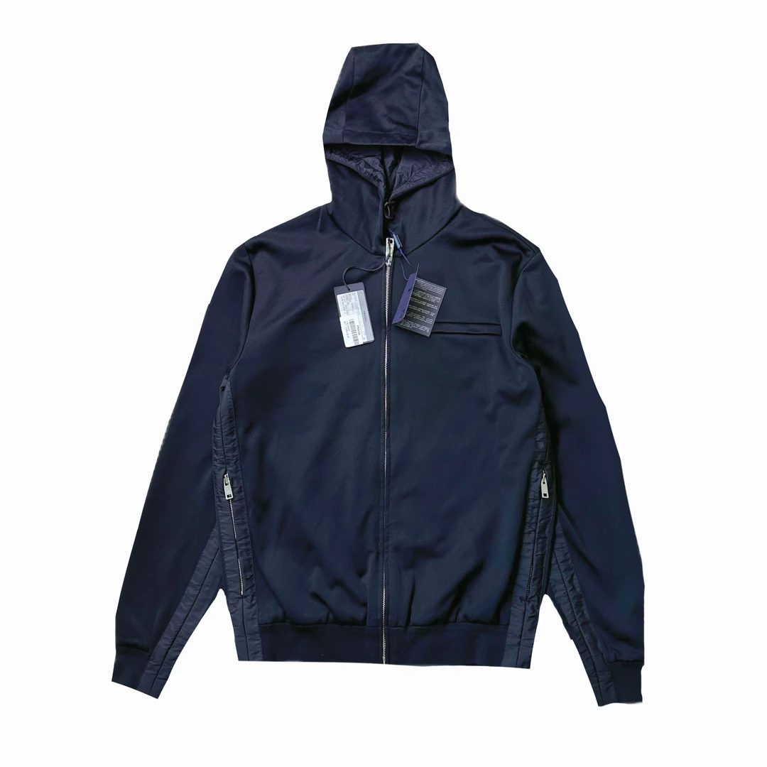 全新未使用 Prada/普拉达 准新prada黑色尼龙拼接拉链外套m码