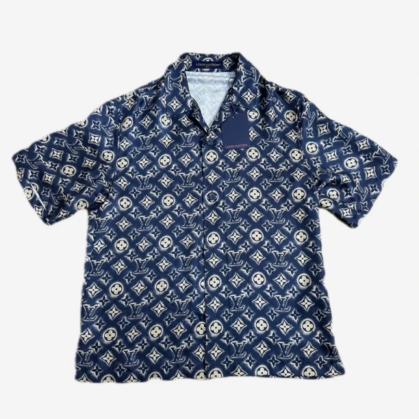 全新未使用 LouisVuitton/路易威登 lv新款满印丝绸衬衫短袖s码