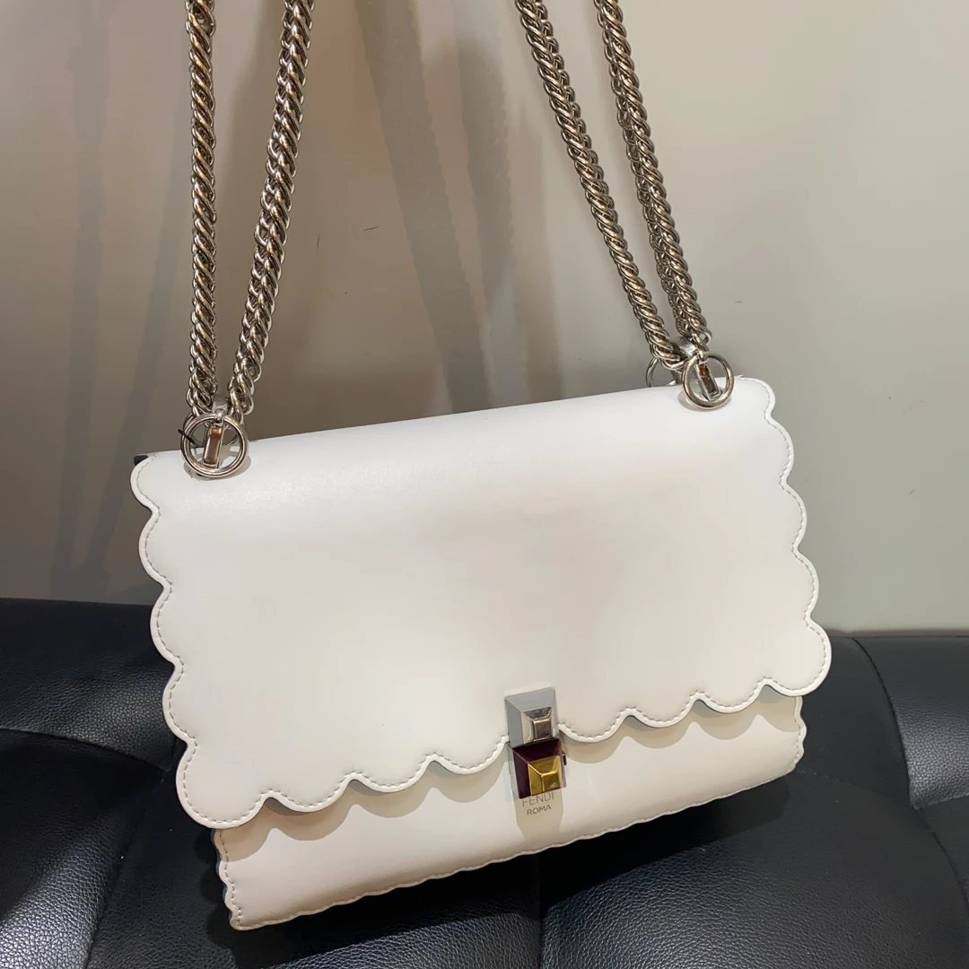 95新 FENDI/芬迪 Fendi芬迪kanl系列单肩斜挎包