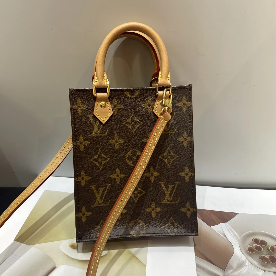 95新 LouisVuitton/路易威登 千宝河专属 lv 琴谱mini 芯片4002