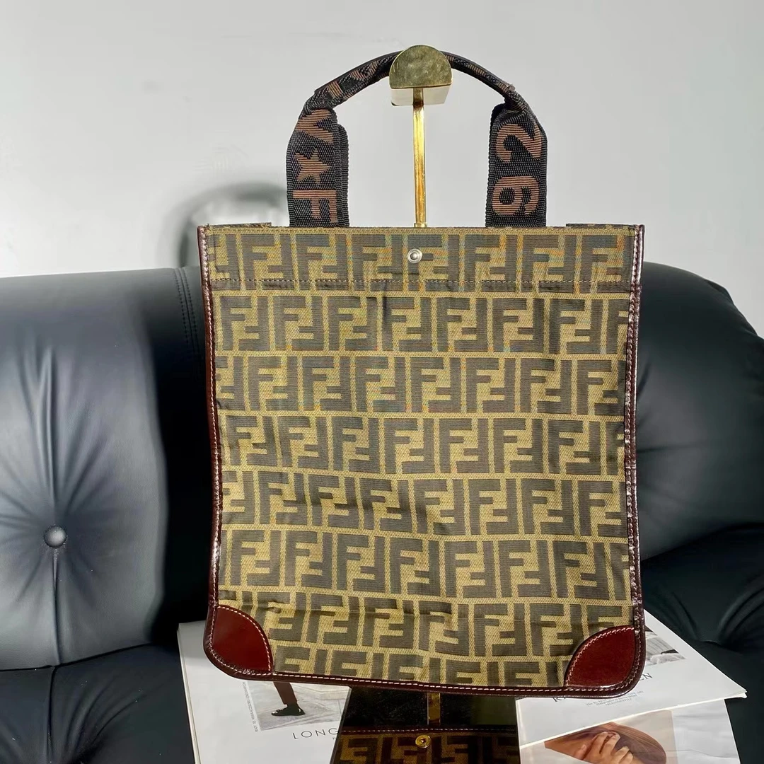 95新 FENDI/芬迪 艾派尔/Fendi芬迪手提包3661