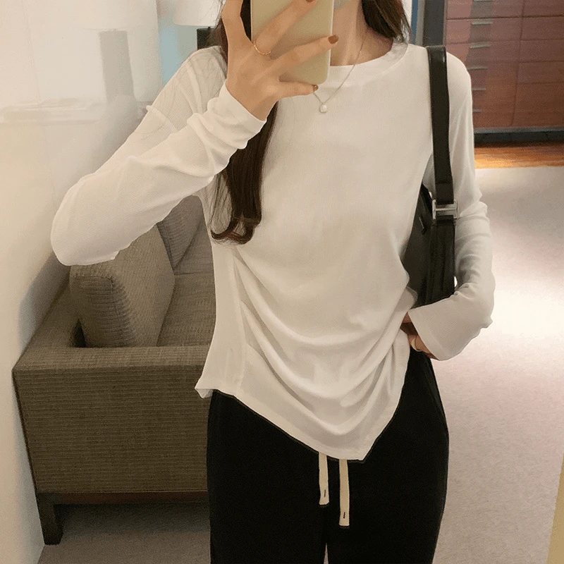 特大码200斤早秋独特不规则褶皱收腰正肩长袖t恤女秋季百搭打底衫