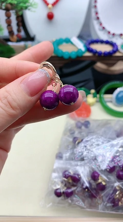 【闪购商品】苏纪石（舒俱来）耳坠银S925镀金镶嵌826号