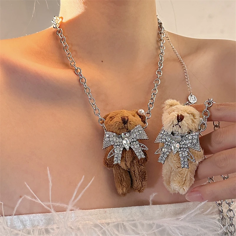 合金项链 X4995-1甜酷可爱毛绒小熊蝴蝶结项链女小众轻奢设计感