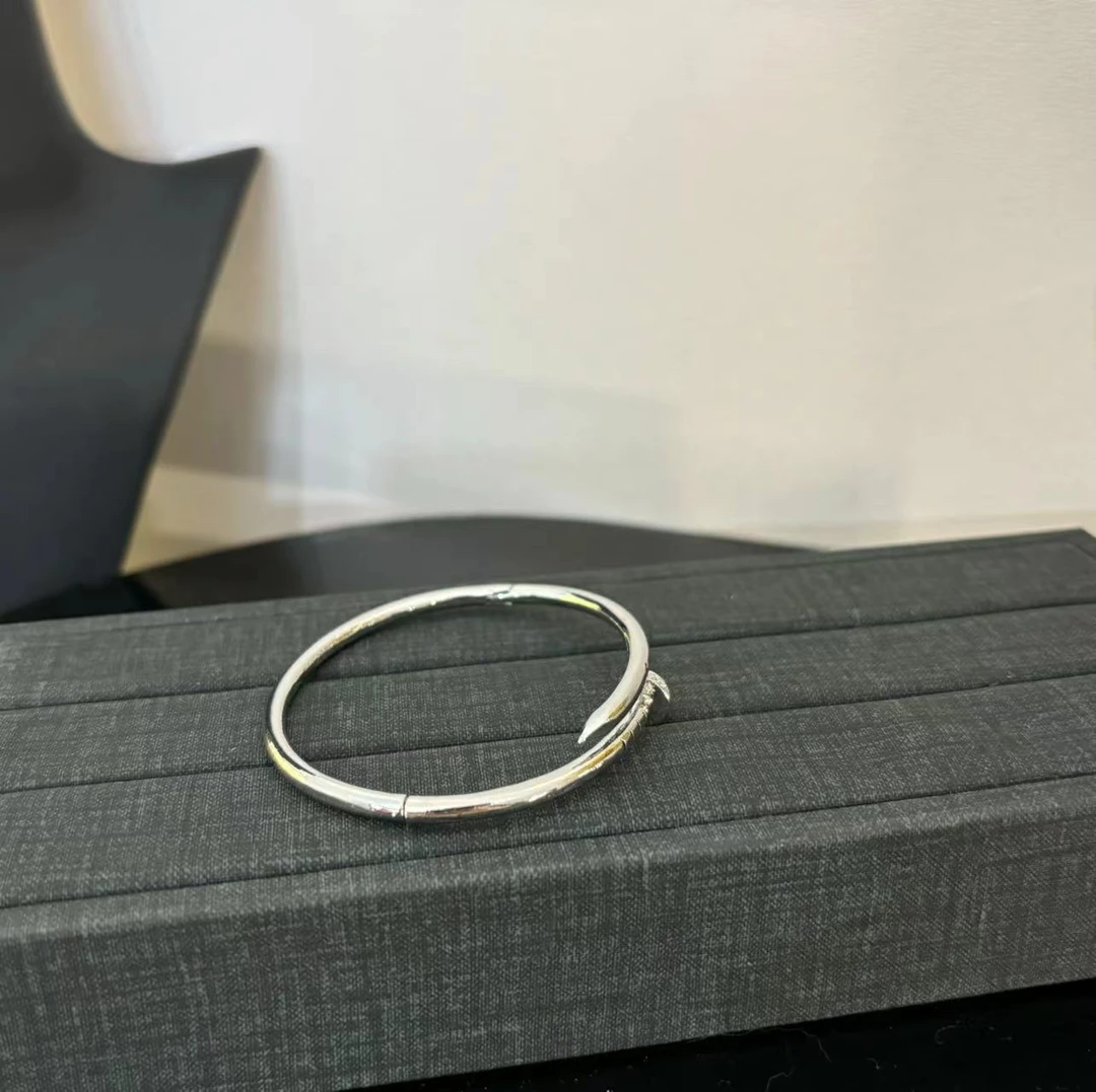 铜合金合成锆石手镯 白色D子手镯SZ1306-1