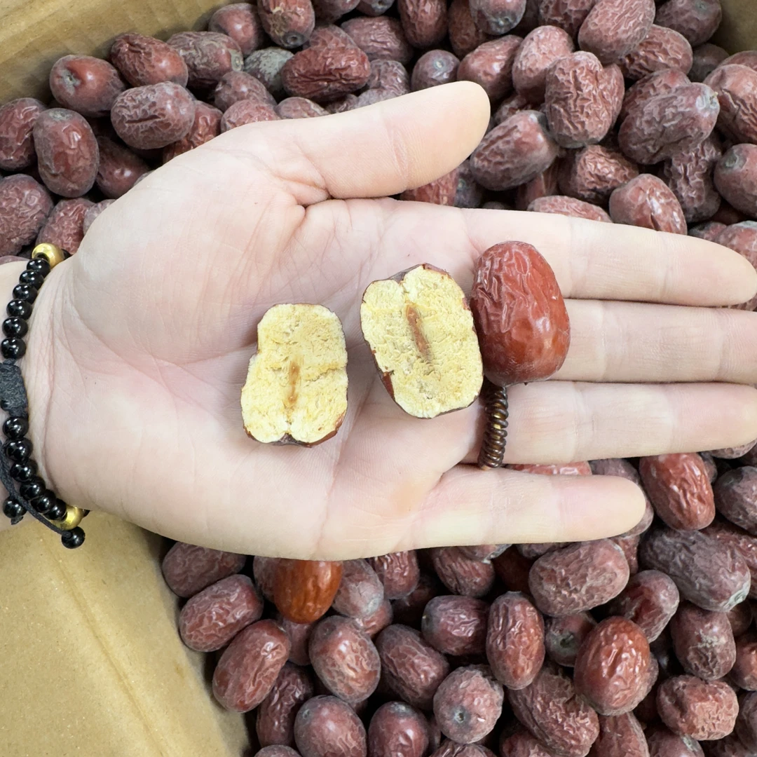 新疆若羌灰枣自然晒干原味（新疆包邮）