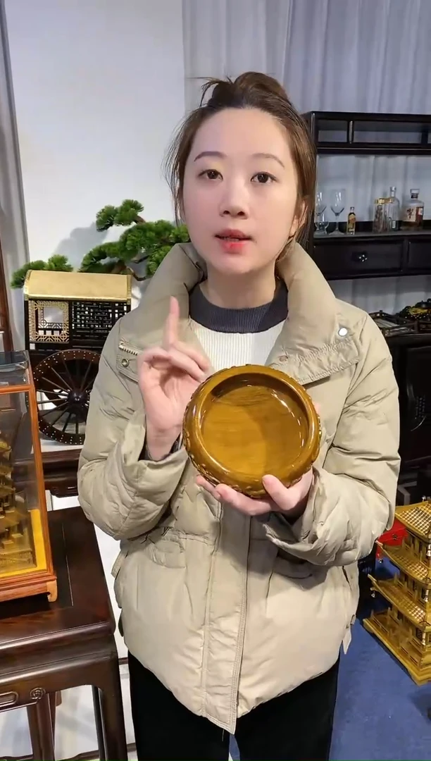 【闪购商品】乌木类端景台金丝楠木烟灰缸