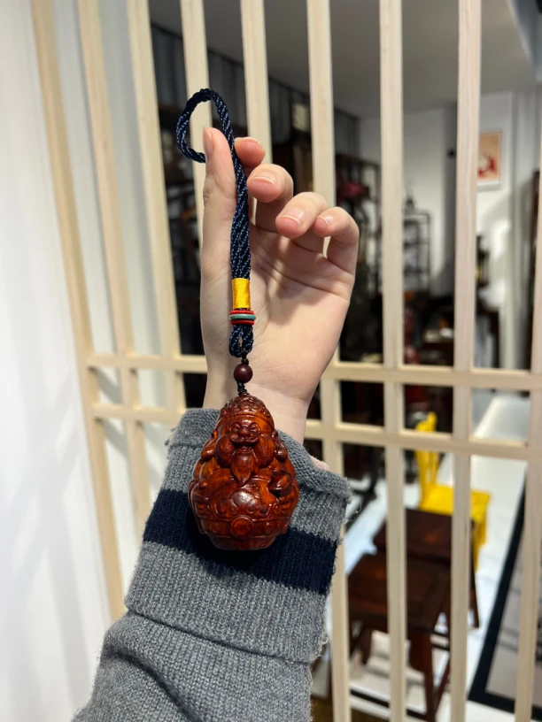 赞比亚血檀财神挂件