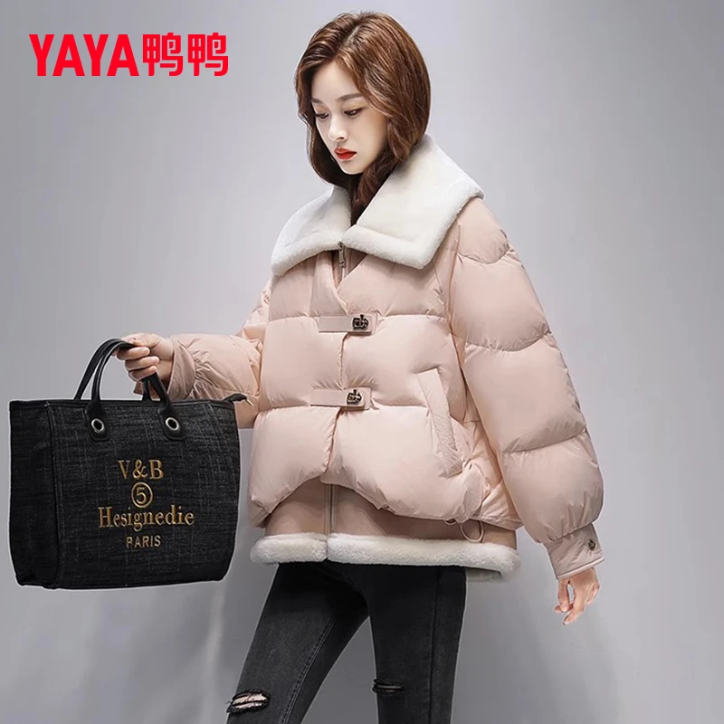 YAYA/鸭鸭短款羽绒服2024新款保暖女毛绒拼接小个子纯色短款冬季
