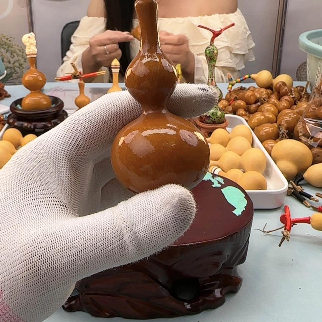 【闪购商品】天然葫芦张**源