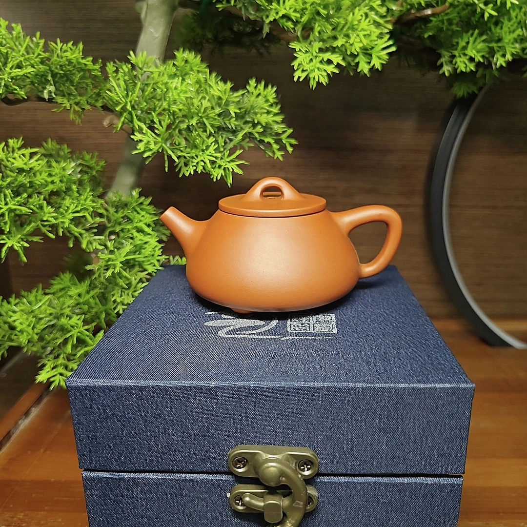 潮州朱泥手拉壶鸡蛋黄子冶石瓢潮州本地泥料全手工拉胚 100毫升