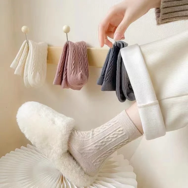 【四双装】暖冬系列中筒袜麻花袜子针织棉袜女袜百搭保暖纯色加厚