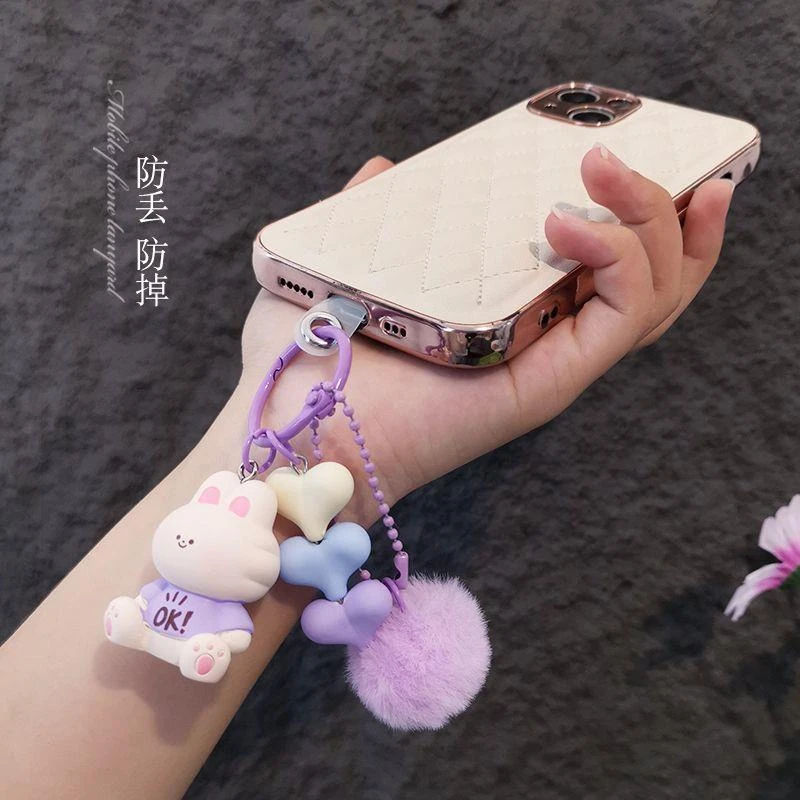 手机挂件毛球毛茸茸冬款挂饰钥匙扣圈挂坠女款精致卡通可爱小兔小