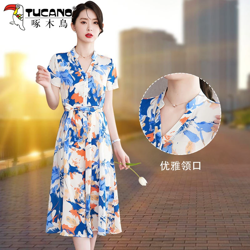 【官方】啄木鸟碎花连衣裙女夏季新款洋气妈妈遮肚显瘦减龄中长裙