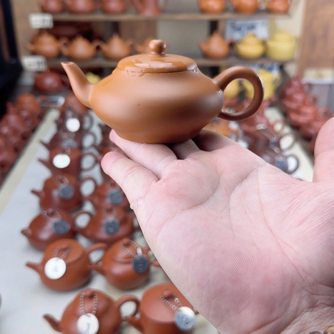 紫砂茶壶一****故120cc鸡蛋黄虚扁壶