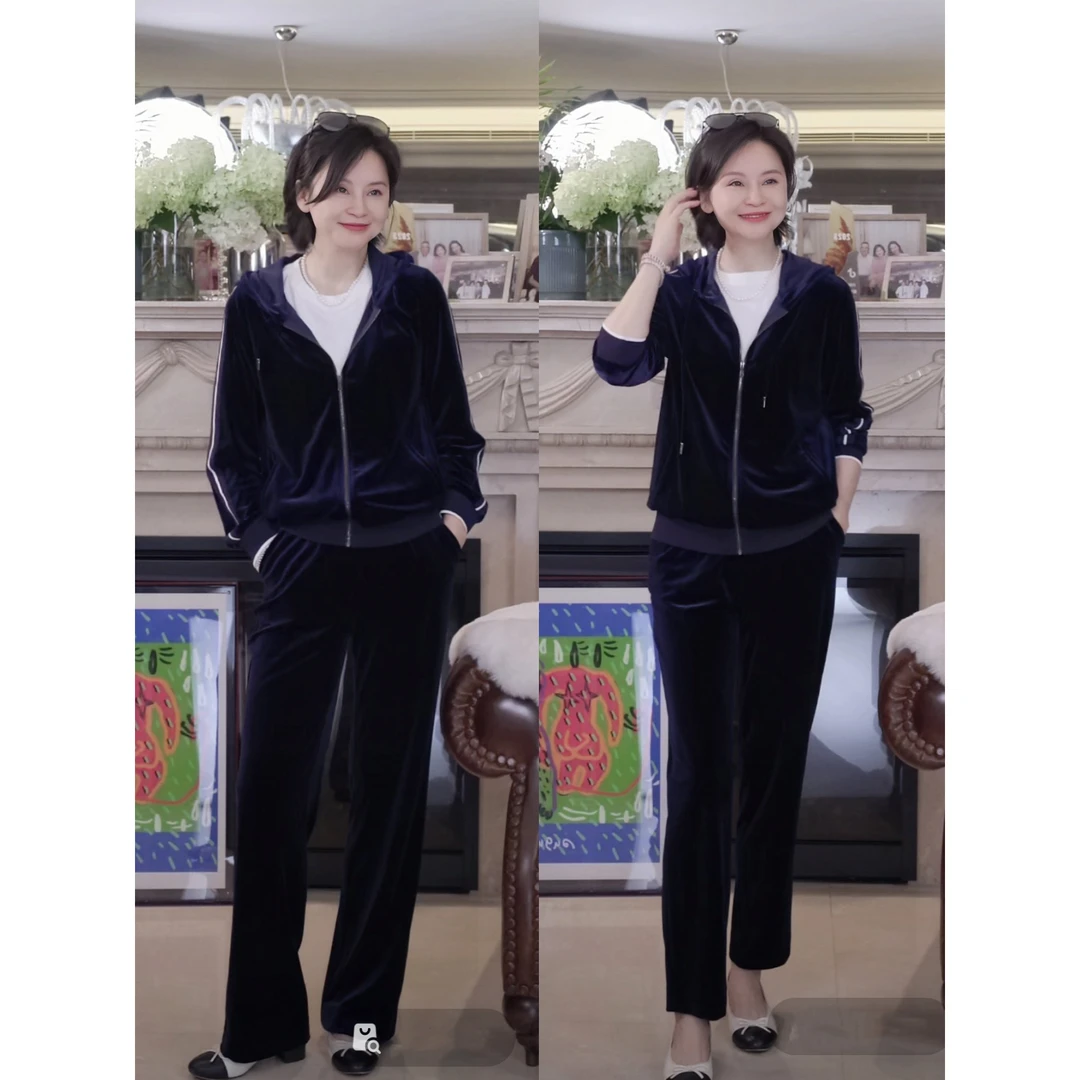 我是摩羯摩登家族韩国进口高密丝绒运动连帽长袖外套松紧腰裤子