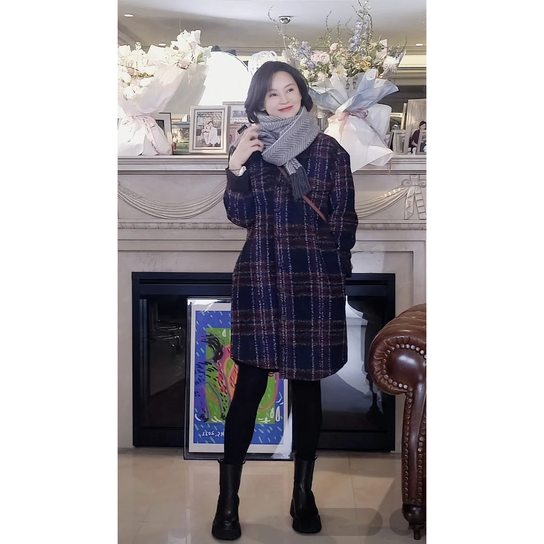 我是摩羯 威尔顿千金 意大利进口羊驼毛马海毛格纹呢子大衣