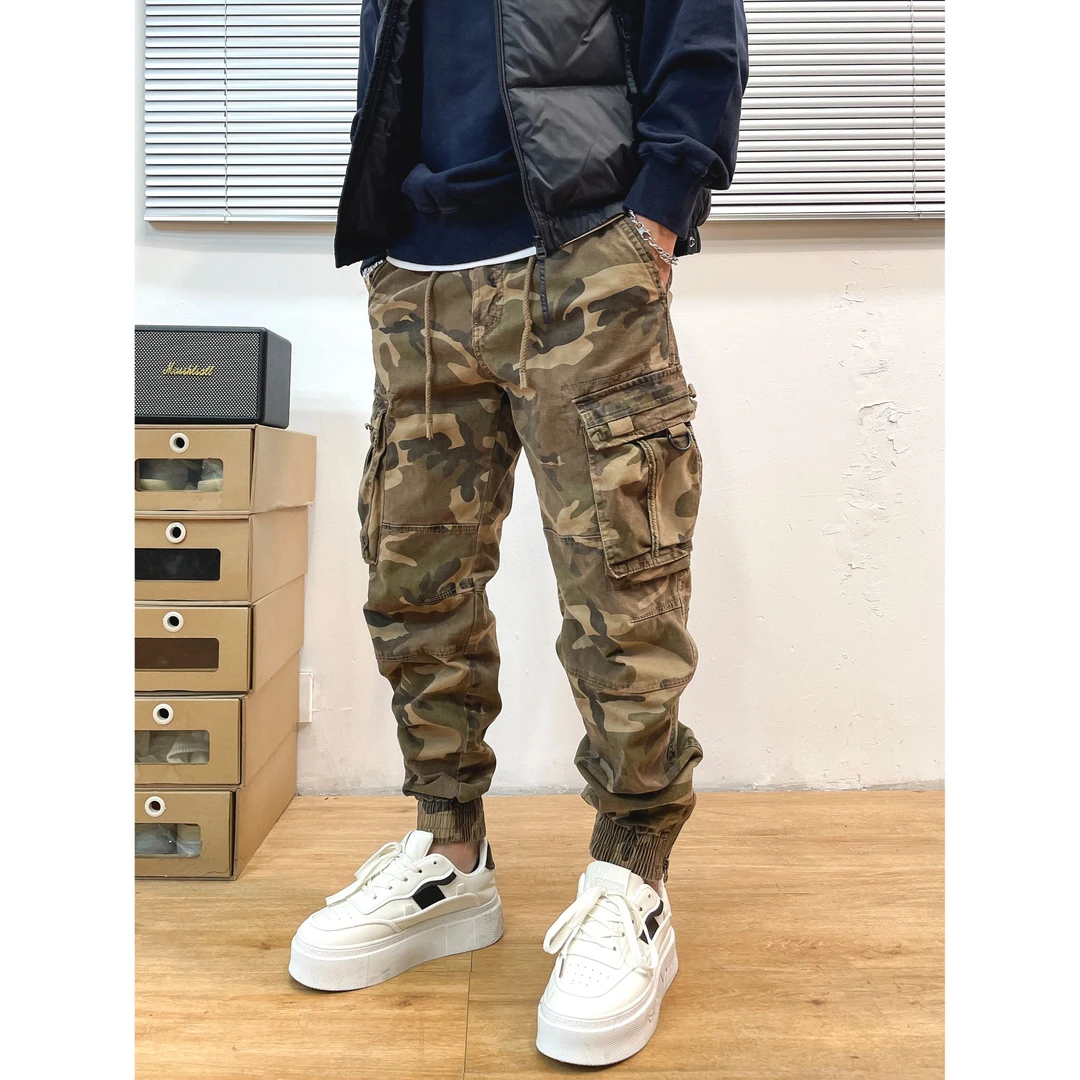 秋冬款潮牌迷彩工装裤男2025新款痞帅美式多口袋配马丁靴束脚裤子