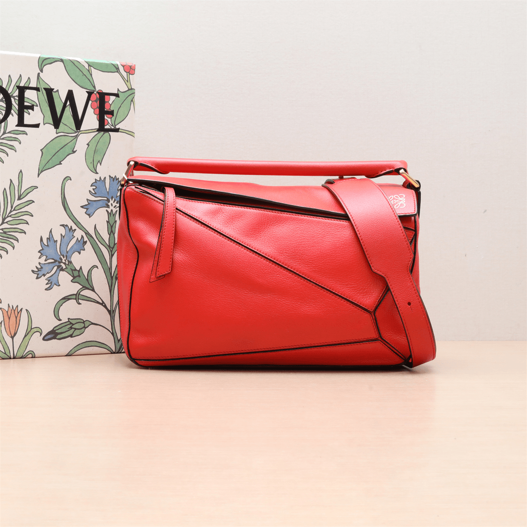 95新 LOEWE/罗意威 斜挎包 P224512851