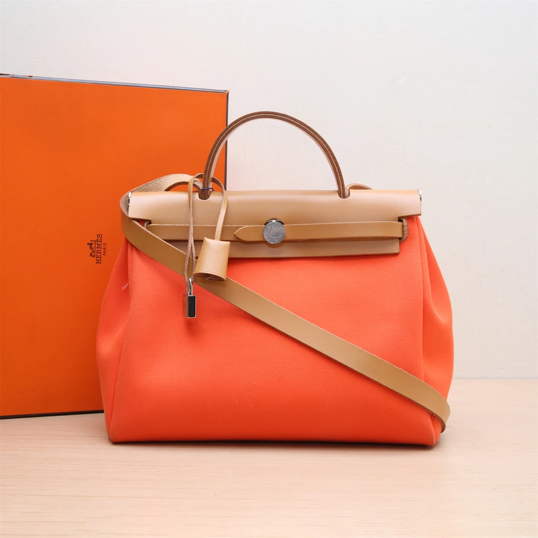 95新 Hermes/爱马仕 活动 Herbag 31 单肩包 U刻 P204820136