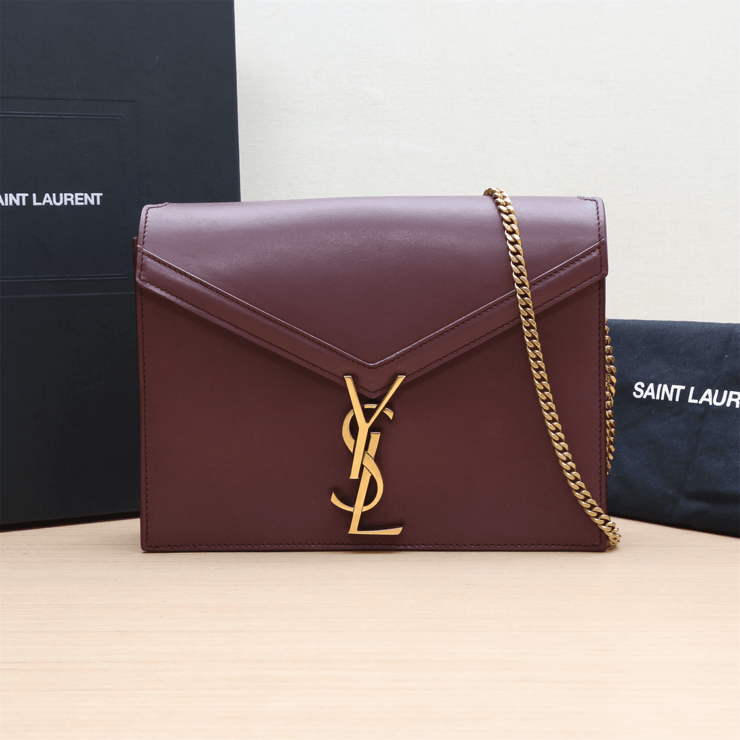 95新 YSL/圣罗兰 CASSANDRA 信封 斜挎包 P253182302