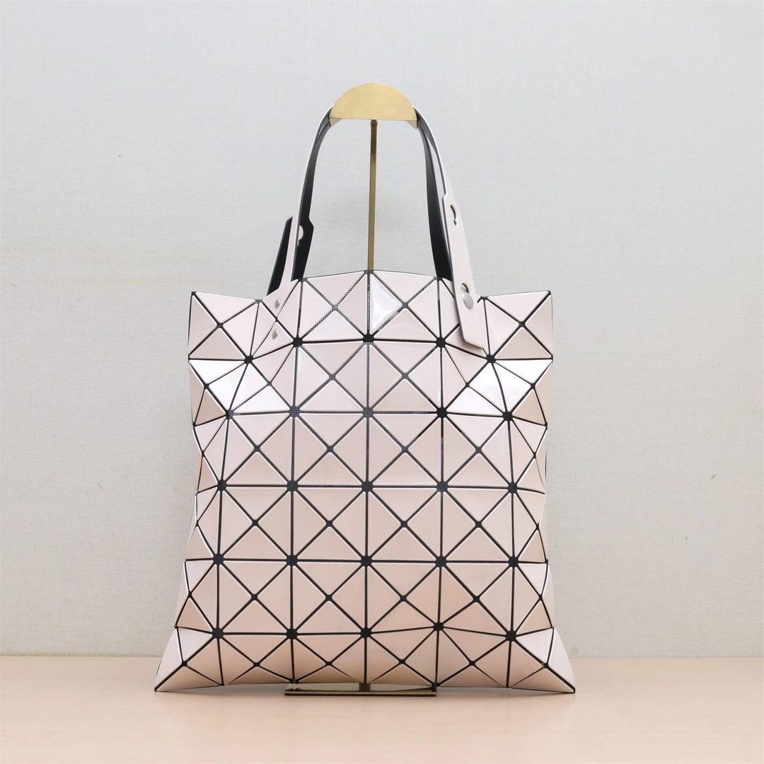 95新 Issey Miyake/三宅一生 六格 手提包 拼色 树脂 P234449218