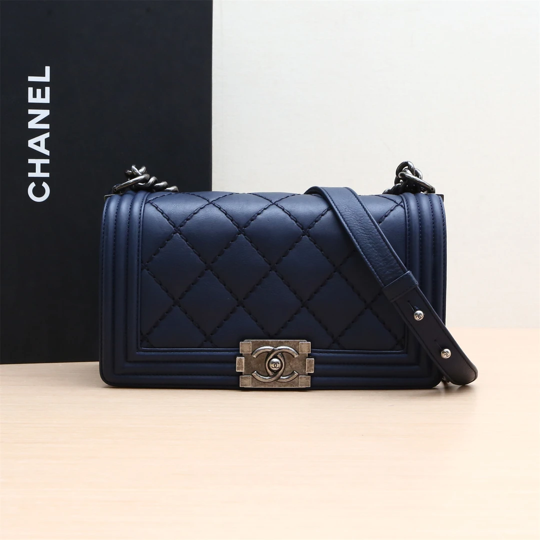95新 Chanel/香奈儿 Leboy 25cm 蓝色 19开 单肩包 P234142238