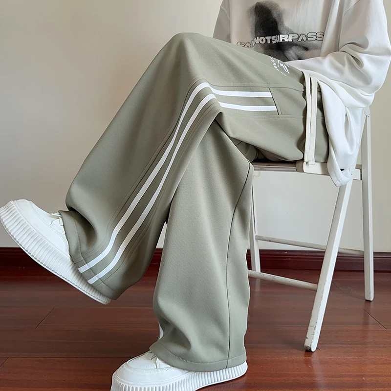 裤子秋季男款卫裤2024新款宽松百搭休闲裤潮牌潮流刺绣运动直筒裤