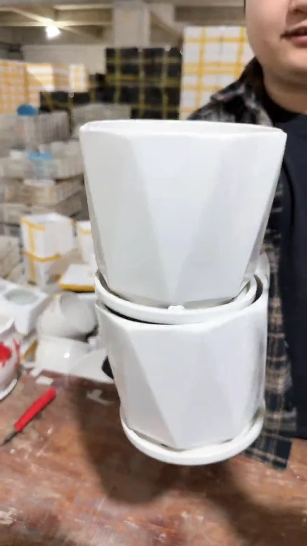 【闪购商品】陶瓷15cm以下(Q21)