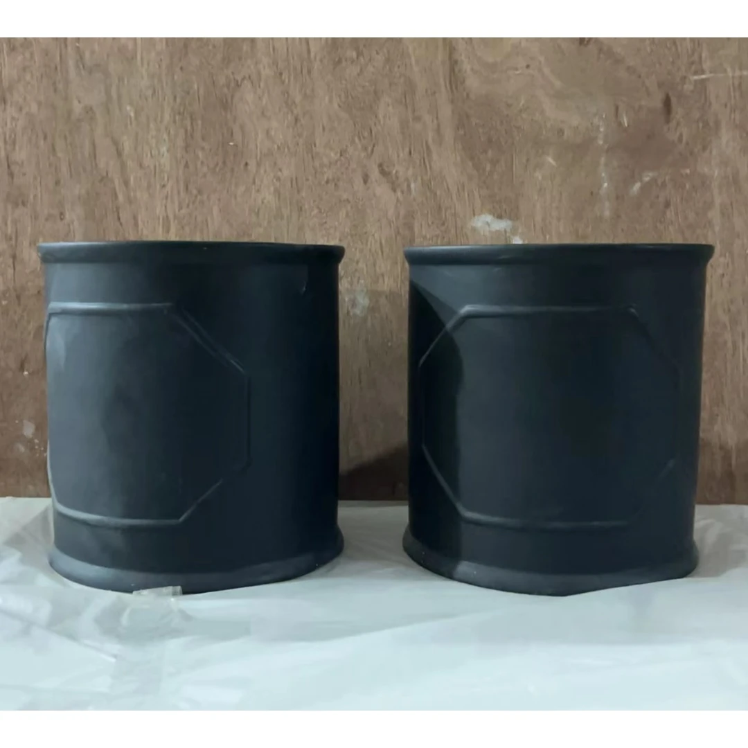 【闪购链接】到手两个黑色陶瓷花盆口 12cm 高 15.5cm（E2）