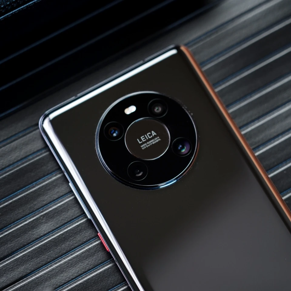 9新 Huawei/华为 mate40  8+128内存