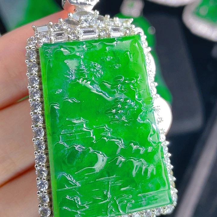翡翠吊坠(不含链)未镶嵌