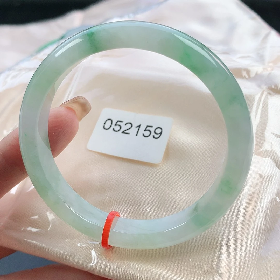 翡翠手镯未镶嵌56圈口052159