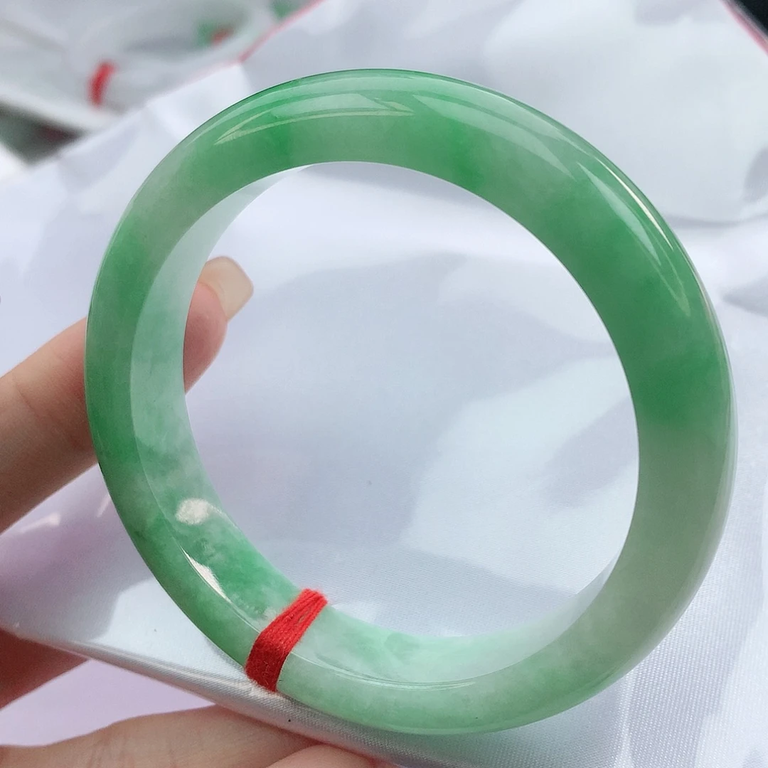 翡翠手镯未镶嵌57圈口882346