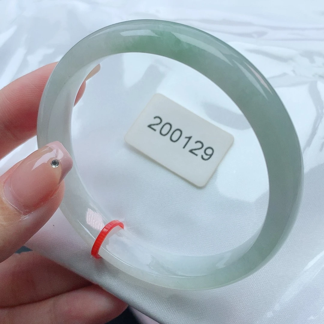 翡翠手镯未镶嵌57圈口200129