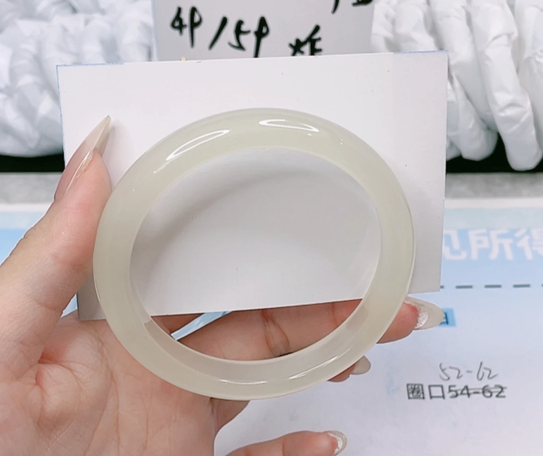 手镯 58圈口 白茶优雅气质款美人镯