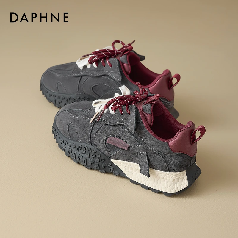 达芙妮阿甘鞋女款2025新款秋冬复古厚底增高休闲运动德训鞋子爆款