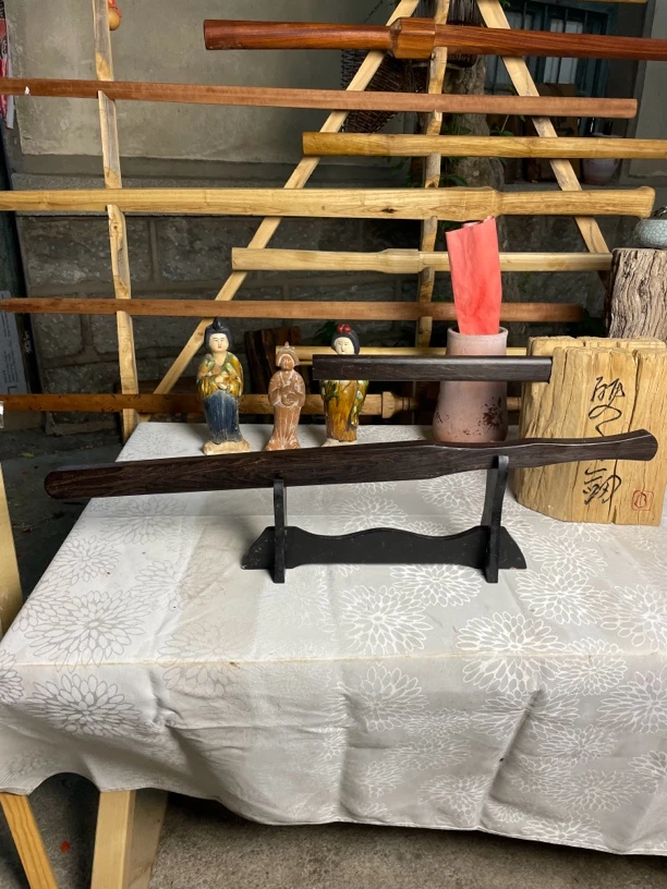 紫光檀剑尺（两种款型，长度根据原木尺寸订做）