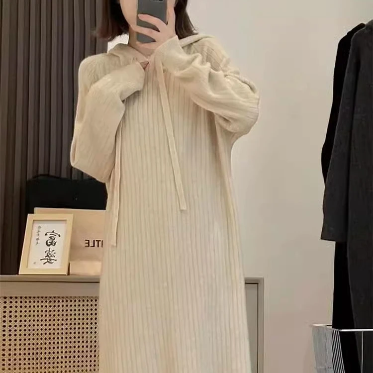 偏汐打底针织连衣裙中长款秋冬新款配大衣内搭气质显瘦卫衣毛衣裙