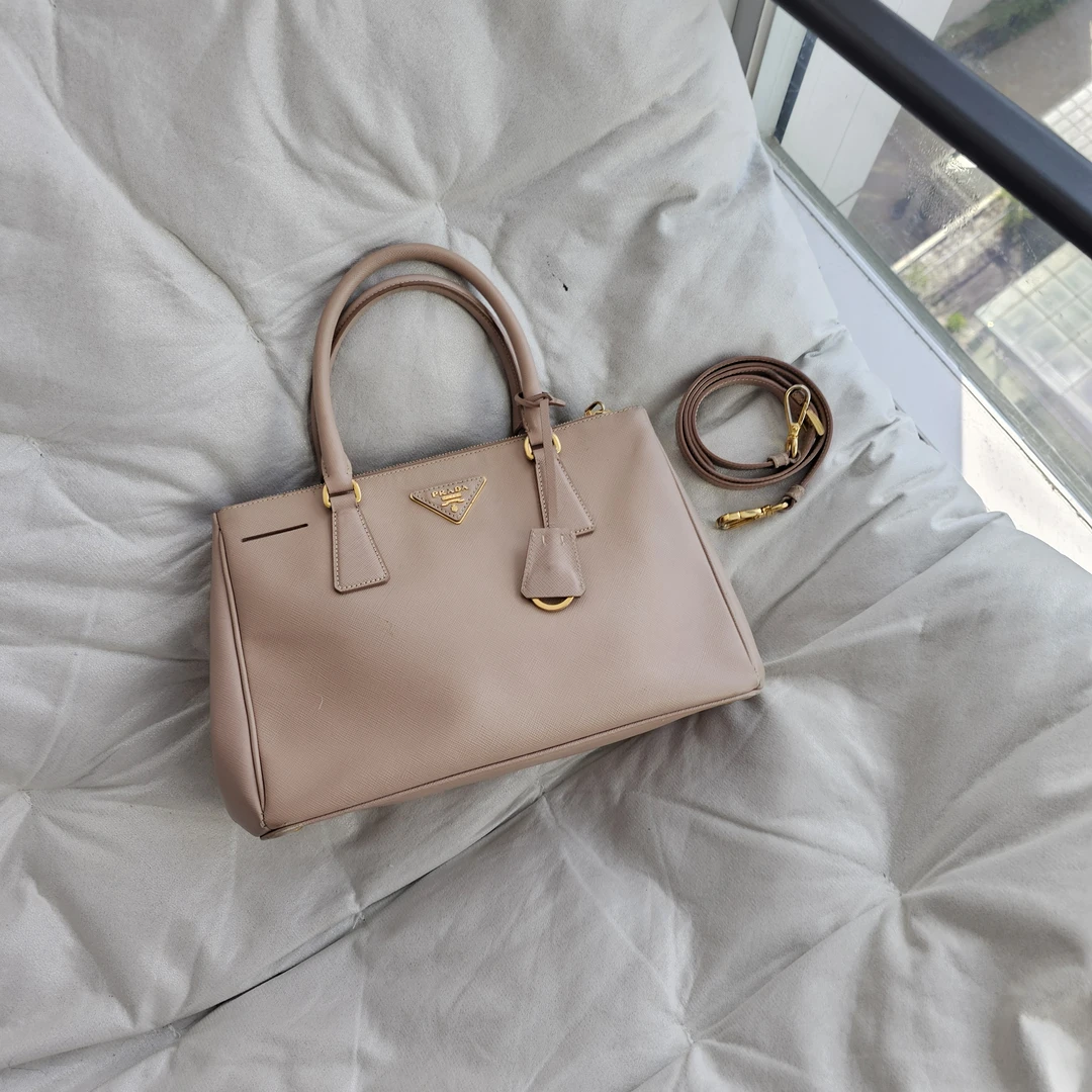 95新 Prada/普拉达 802628 普拉达中号藕色杀手单肩包