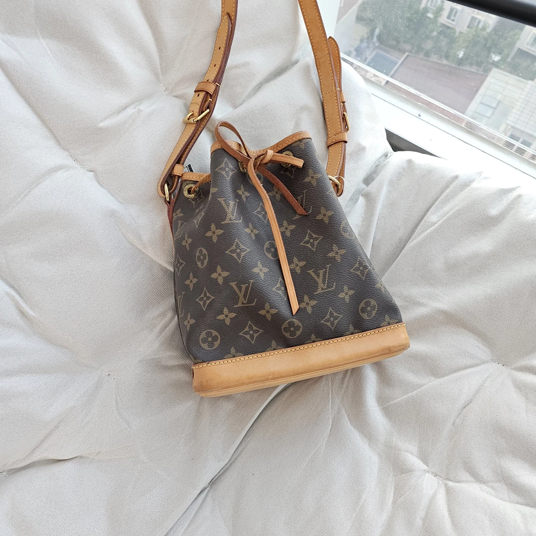 95新 LouisVuitton/路易威登 802257 LV老花小号抽绳水桶单肩包