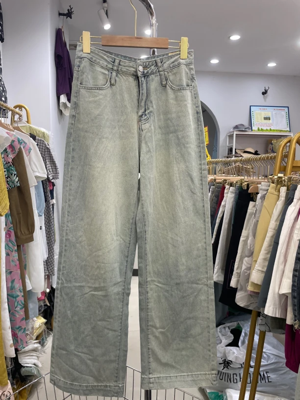 牛仔裤(默认微瑕，介意勿拍)