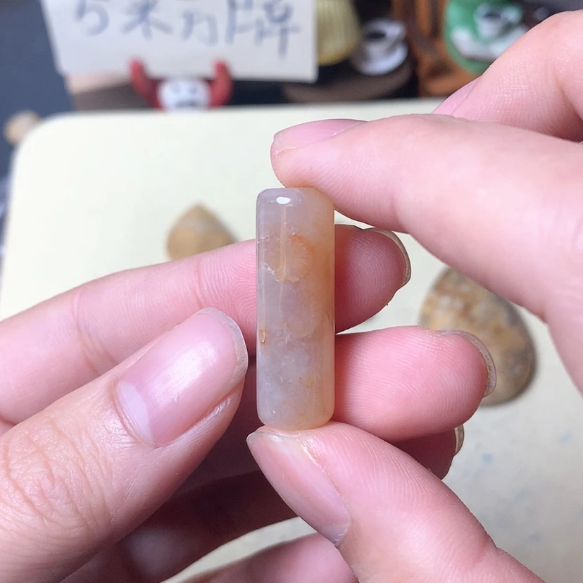 【闪购商品】硅化珊瑚（珊瑚玉）颈饰未镶嵌小*子