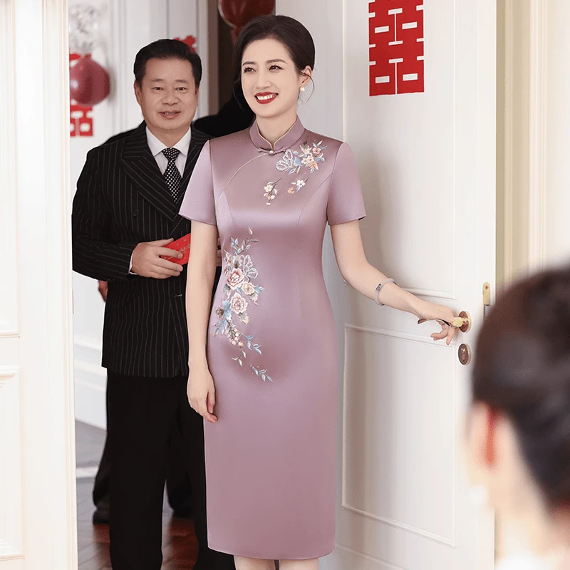 蕾蒂若订婚高档年轻妈妈婚宴婆婆高级礼服时尚高贵婚礼旗袍994