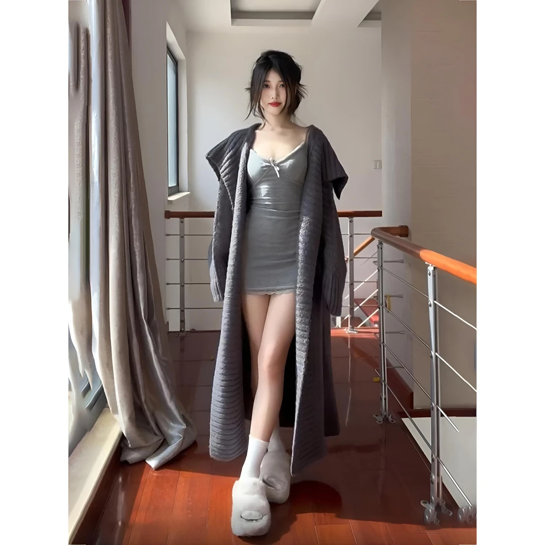 复古灰色中长款毛衣外套女秋冬季新款软糯宽松慵懒风针织开衫上衣