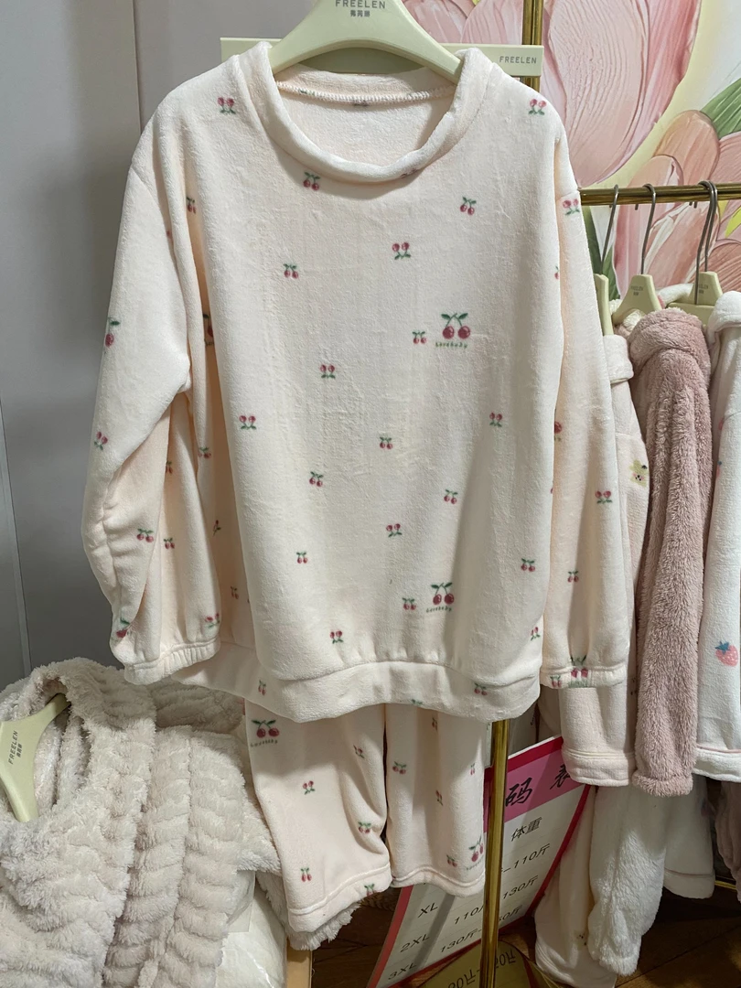 2024新款法兰绒印花套头睡衣