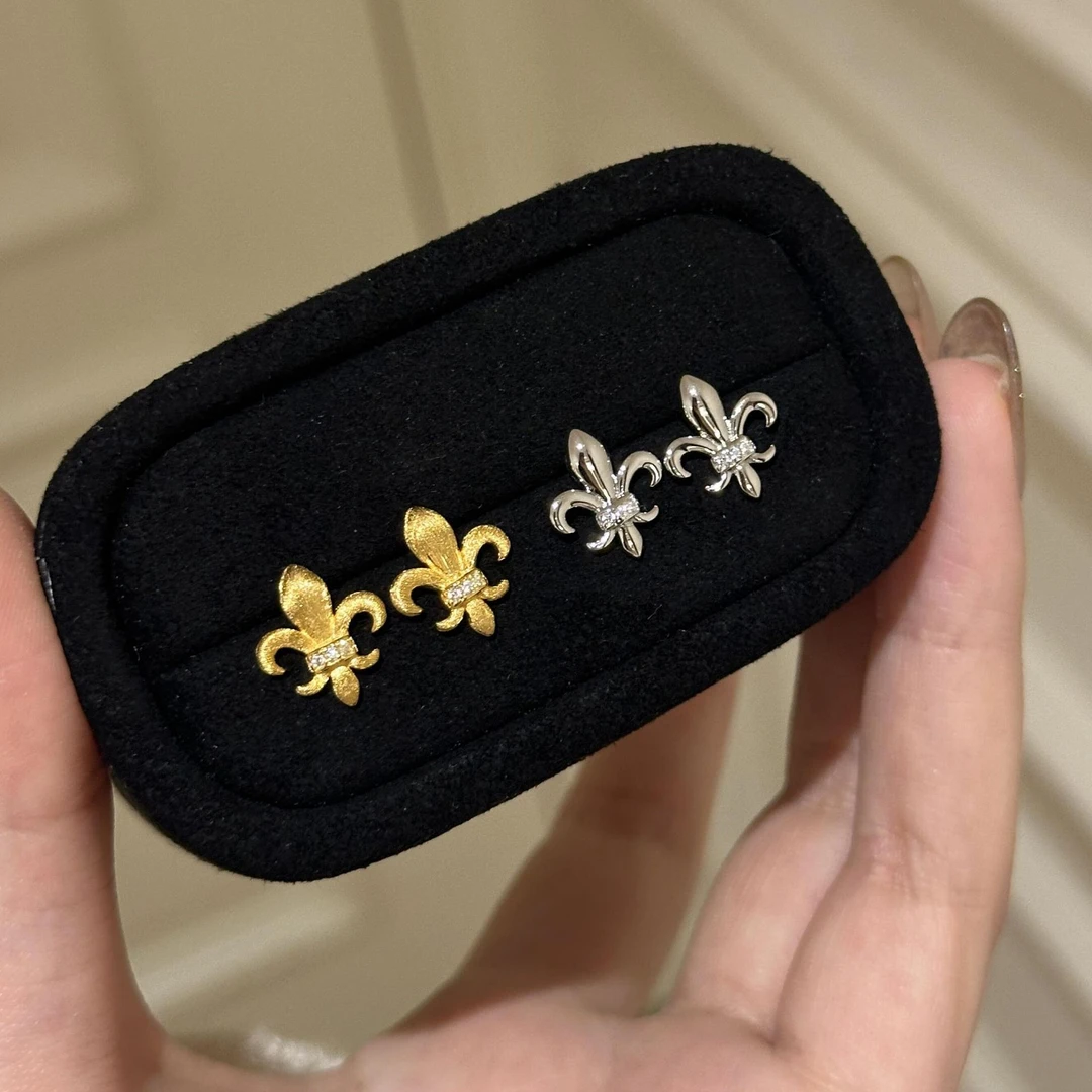 925银耳饰 鸢尾花拉丝耳钉S纯银甜美轻奢高级感时尚精致百搭