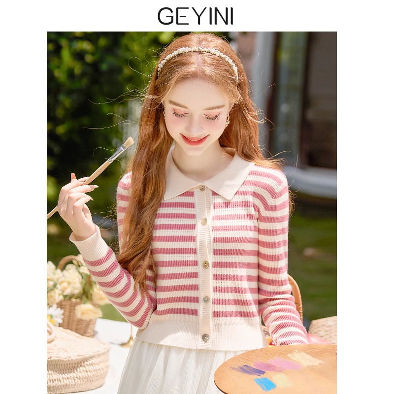 歌依妮甜美条纹针织衫女2025新款春季短款修身毛衣内搭上衣打底衫