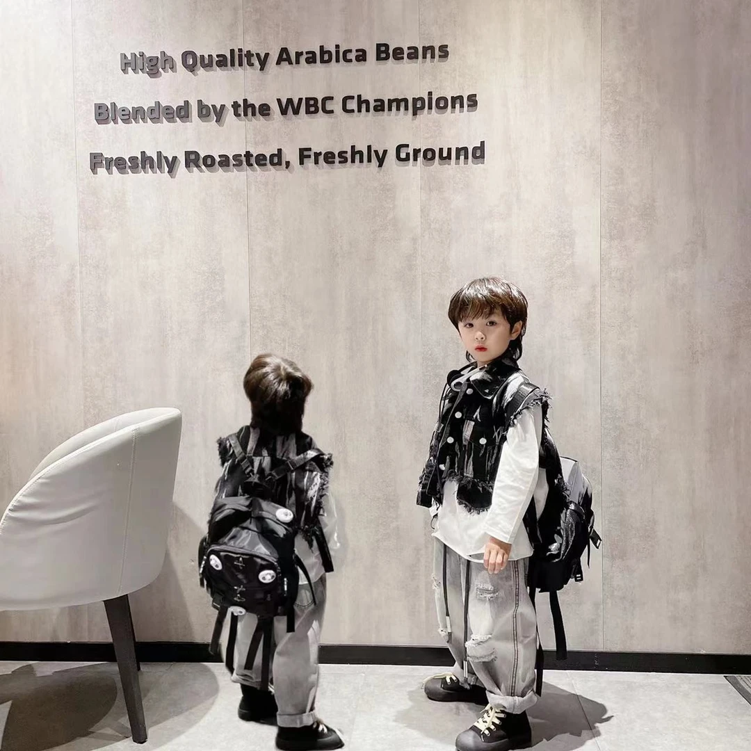 【乐乐家】2023儿童新款春秋款时髦男孩女孩百搭毛毛边牛仔马甲
