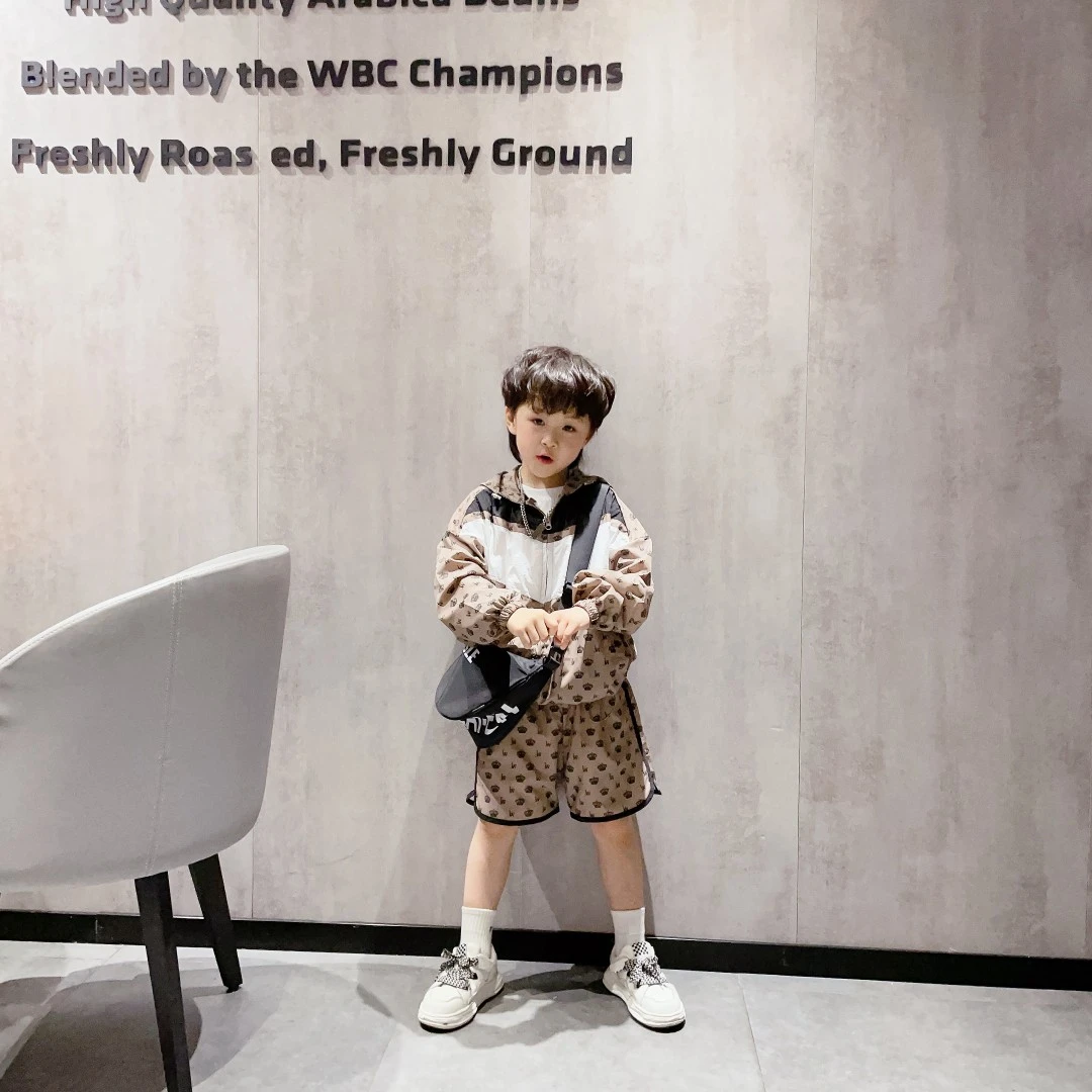 【乐乐家】儿童男童女童时尚休闲外套式防晒夏季短裤套装皇冠图案